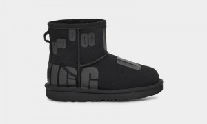 Black Ugg Classic Mini Scatter Graphic Kids' Boots | Saudi Arabia-7428910