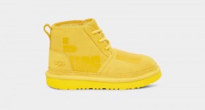 Yellow Ugg Neumel Ii Scatter Graphic Kids' Boots | Saudi Arabia-4192806