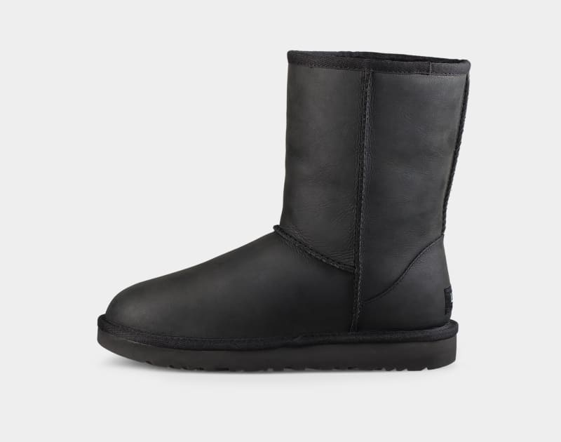 Black Ugg Classic Short Leather Women's Boots | Saudi Arabia-9456187