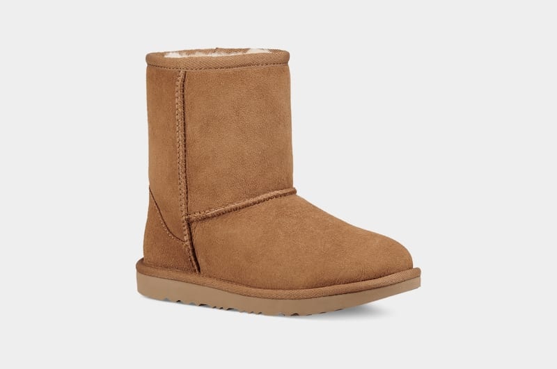 Brown Ugg Classic Ii Kids' Boots | Saudi Arabia-4685097