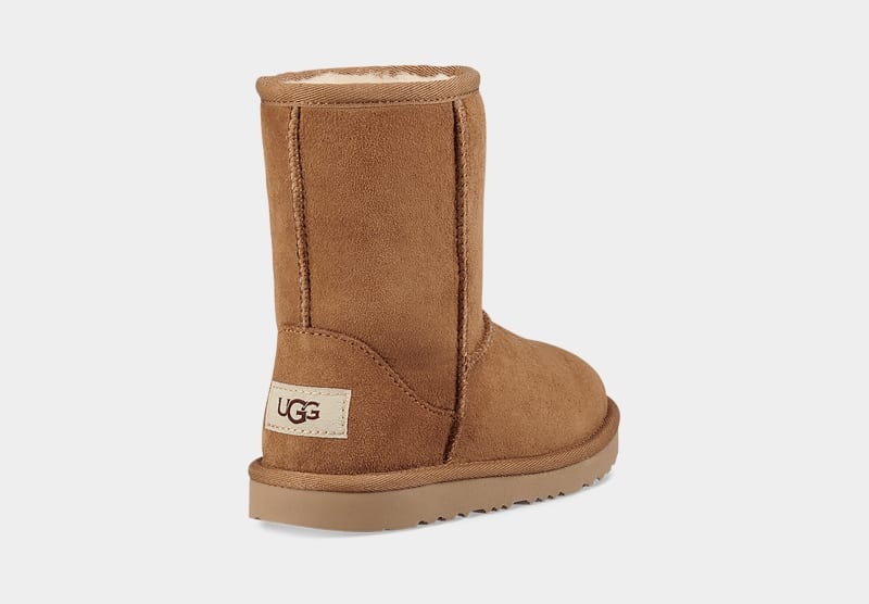 Brown Ugg Classic Ii Kids' Boots | Saudi Arabia-4685097