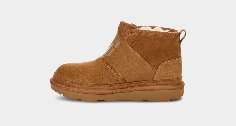 Brown Ugg Neumel Ii Graphic Kids' Boots | Saudi Arabia-2189530