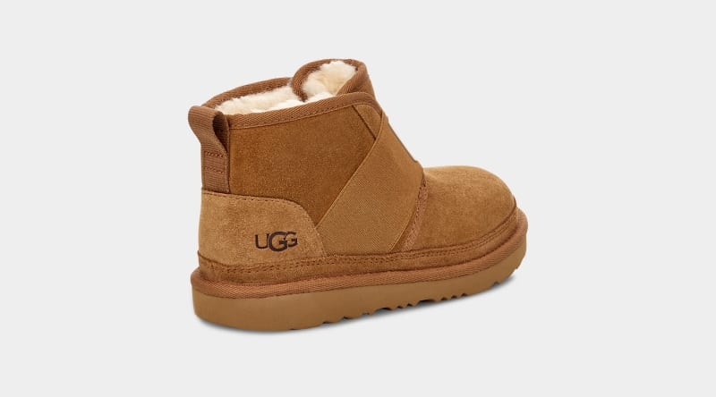 Brown Ugg Neumel Ii Graphic Kids' Boots | Saudi Arabia-2189530