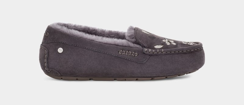 Deep Grey Ugg Ansley Blossom Women\'s Moccasins | Saudi Arabia-5084729